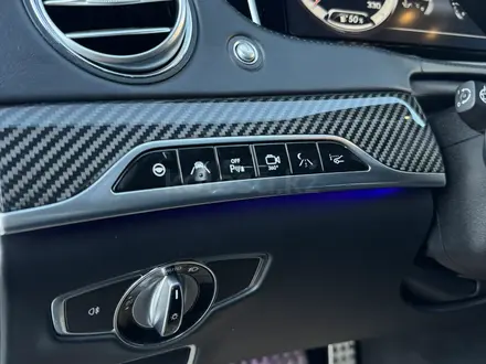 Mercedes-Benz S 63 AMG 2014 года за 24 000 000 тг. в Астана – фото 23
