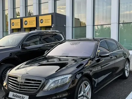 Mercedes-Benz S 63 AMG 2014 года за 24 000 000 тг. в Астана – фото 44
