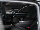 Mercedes-Maybach S 580 4MATIC 2023 года за 160 000 000 тг. в Астана – фото 4
