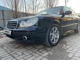 Hyundai Sonata 2005 года за 3 000 000 тг. в Актобе – фото 3