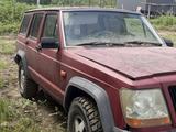 Jeep Cherokee 1993 года за 1 500 000 тг. в Есик – фото 2