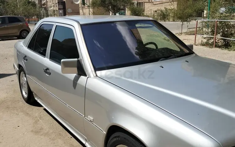 Mercedes-Benz E 280 1994 года за 3 000 000 тг. в Жанаозен