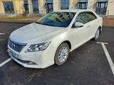 Toyota Camry 2014 года за 9 500 000 тг. в Шымкент – фото 2