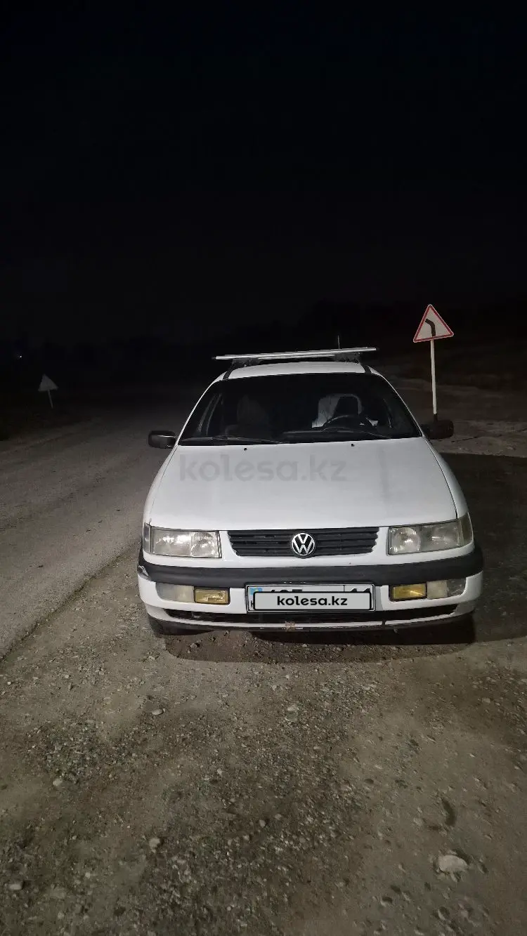 Volkswagen Passat, 1994