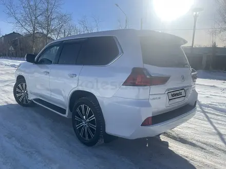 Lexus LX 570 2018 года за 42 000 000 тг. в Астана – фото 4