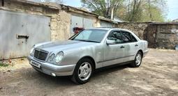Mercedes-Benz E 220 1998 года за 3 650 000 тг. в Жезказган