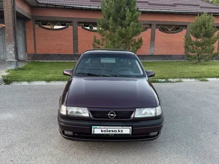 Opel Vectra 1993 года за 1 800 000 тг. в Шымкент – фото 12
