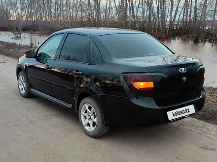 ВАЗ (Lada) Granta 2190 2013 года за 2 400 000 тг. в Атбасар – фото 4