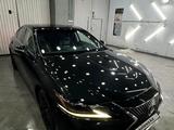 Lexus ES 250 2018 года за 16 000 000 тг. в Шымкент – фото 2