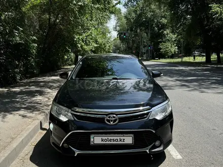 Toyota Camry 2015 года за 8 000 000 тг. в Алматы