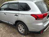 Mitsubishi Outlander 2015 годаүшін10 000 000 тг. в Караганда – фото 2