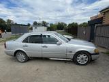 Mercedes-Benz C 180 1993 года за 800 000 тг. в Астана – фото 5