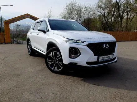 Hyundai Santa Fe 2020 годаүшін15 000 000 тг. в Алматы