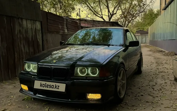 BMW 320 1993 годаүшін1 700 000 тг. в Алматы