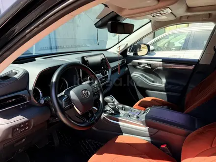Toyota Highlander 2021 года за 29 500 000 тг. в Алматы – фото 7