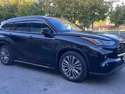 Toyota Highlander 2021 года за 29 500 000 тг. в Алматы – фото 8