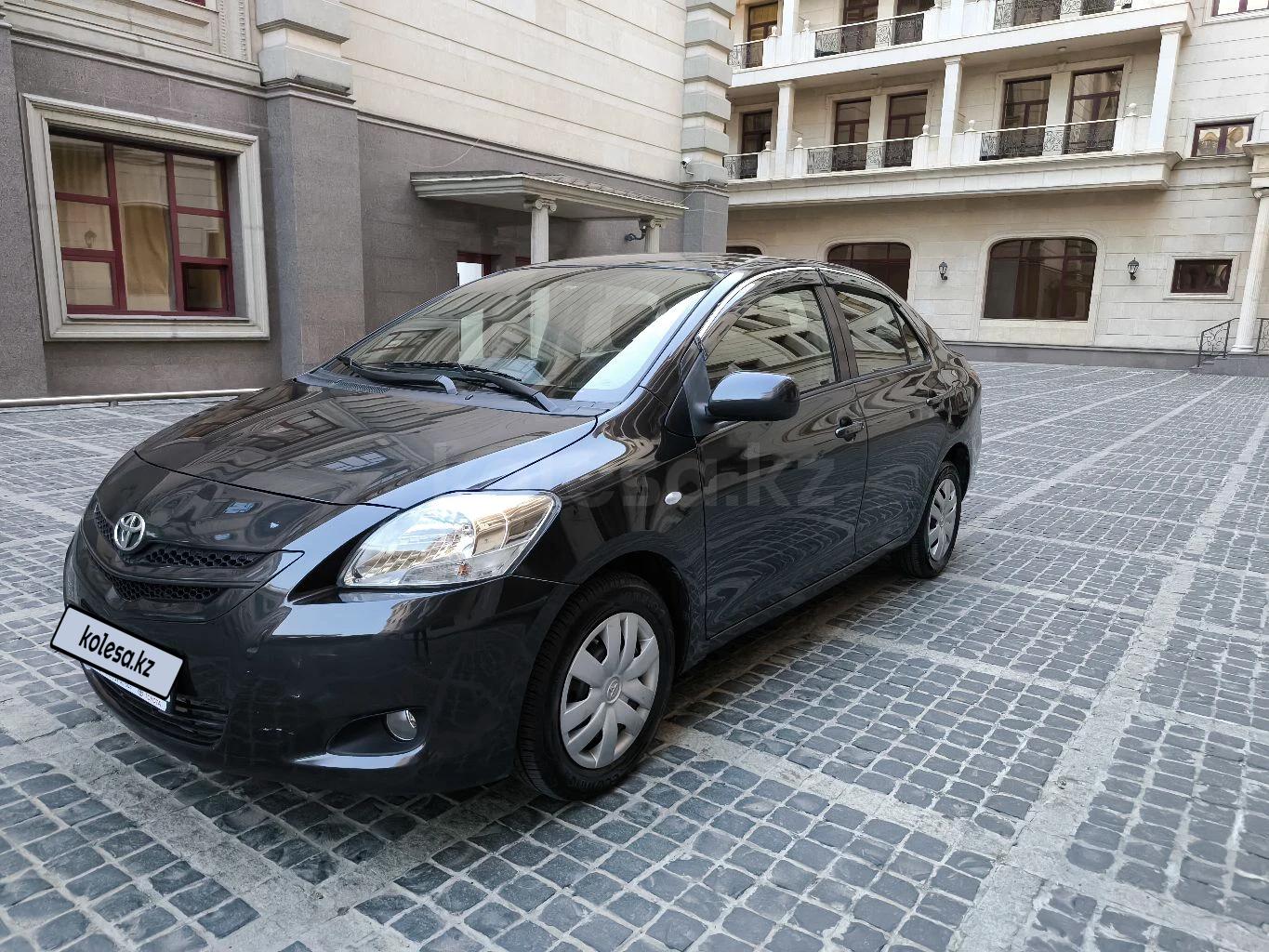 Toyota Yaris 2008 г.