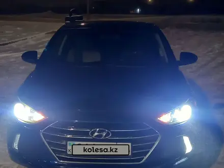 Hyundai Elantra 2018 года за 7 700 000 тг. в Атырау