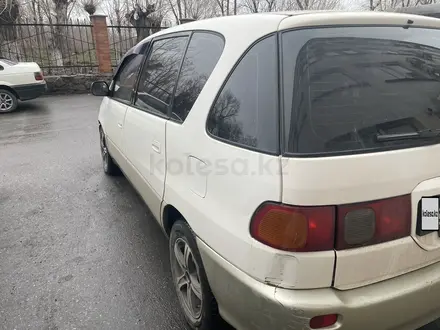 Toyota Ipsum 1997 года за 3 200 000 тг. в Темиртау – фото 6