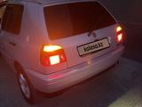 Volkswagen Golf 1994 года за 2 100 000 тг. в Шымкент – фото 3