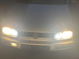 Volkswagen Golf 1994 года за 2 100 000 тг. в Шымкент – фото 5