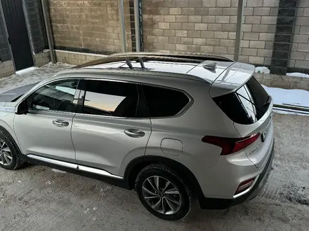 Hyundai Santa Fe 2019 года за 12 100 000 тг. в Алматы – фото 6