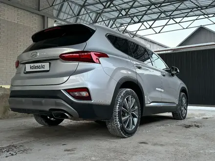 Hyundai Santa Fe 2019 года за 12 100 000 тг. в Алматы – фото 8