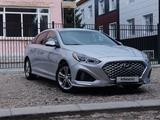 Hyundai Sonata 2018 года за 8 300 000 тг. в Усть-Каменогорск