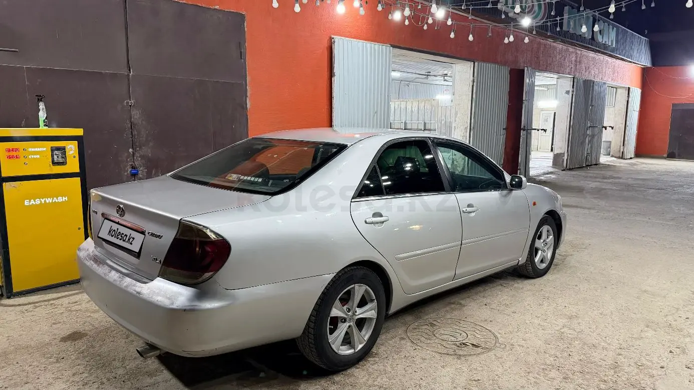 Toyota Camry, 2003