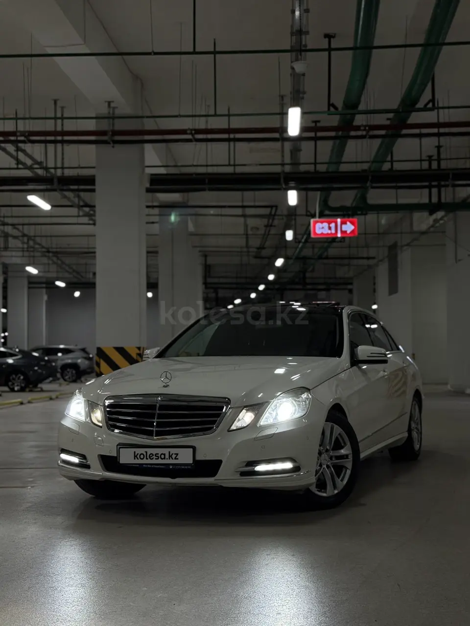 Mercedes-Benz E-Class, 2010