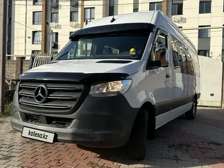 Mercedes-Benz Sprinter 2020 года за 23 000 000 тг. в Алматы