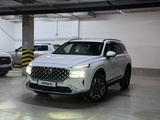 Hyundai Santa Fe 2021 года за 16 200 000 тг. в Астана