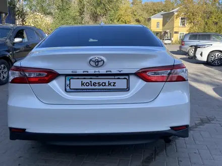 Toyota Camry 2019 года за 11 500 000 тг. в Караганда – фото 10