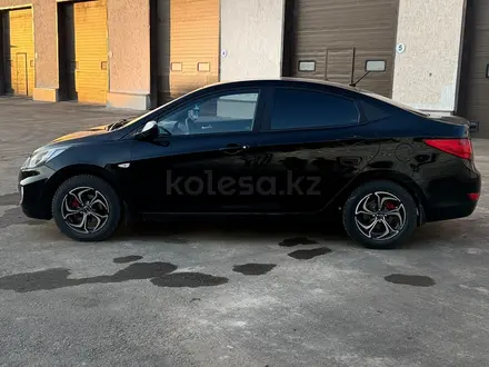 Hyundai Accent 2013 года за 4 000 000 тг. в Кокшетау – фото 3