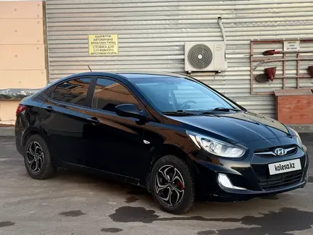 Hyundai Accent 2013 года за 4 000 000 тг. в Кокшетау – фото 2