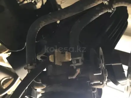 Toyota RAV4 Дроссельные заслонка 1AZ FE в Алматы – фото 3