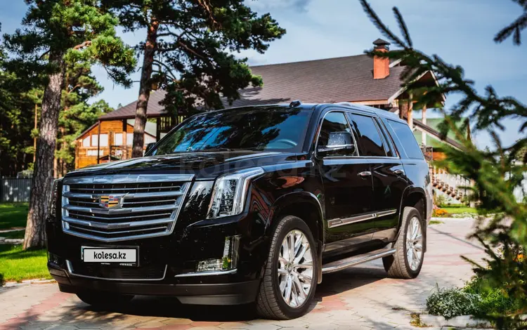 Cadillac Escalade 2019 года за 43 000 000 тг. в Астана