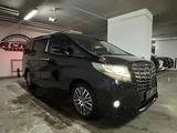 Toyota Alphard 2016 года за 32 300 000 тг. в Астана – фото 2