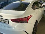 Hyundai Accent 2020 годаүшін7 800 000 тг. в Актобе – фото 4
