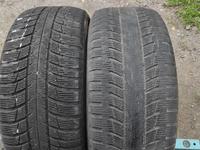 Шины 2шт.245/50/18 Bridgestone за 8 000 тг. в Алматы