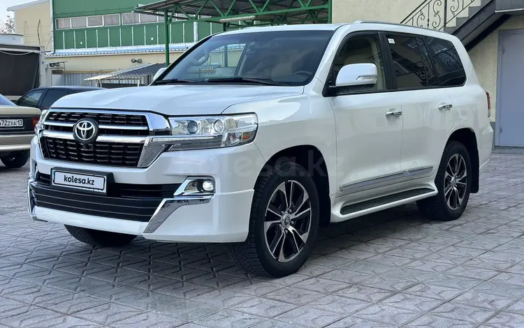 Toyota Land Cruiser 2021 года за 39 000 000 тг. в Шымкент
