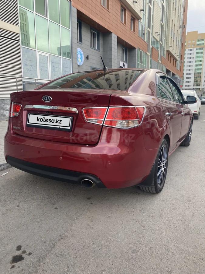 Kia Cerato 2010 г.