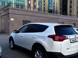 Toyota RAV4 2013 года за 9 500 000 тг. в Астана – фото 4