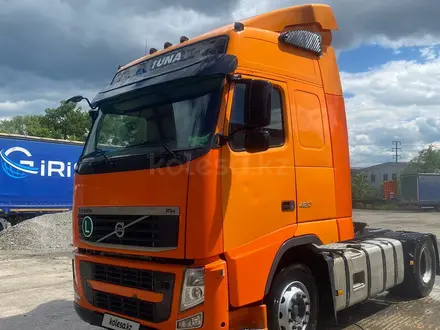 Volvo  FH 2012 года за 27 000 000 тг. в Алматы – фото 2