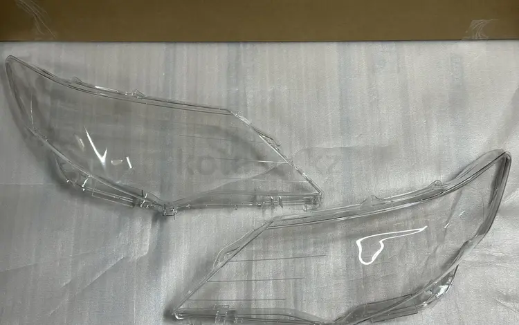 Стекло фары Toyota Camry 50 USA за 19 000 тг. в Алматы