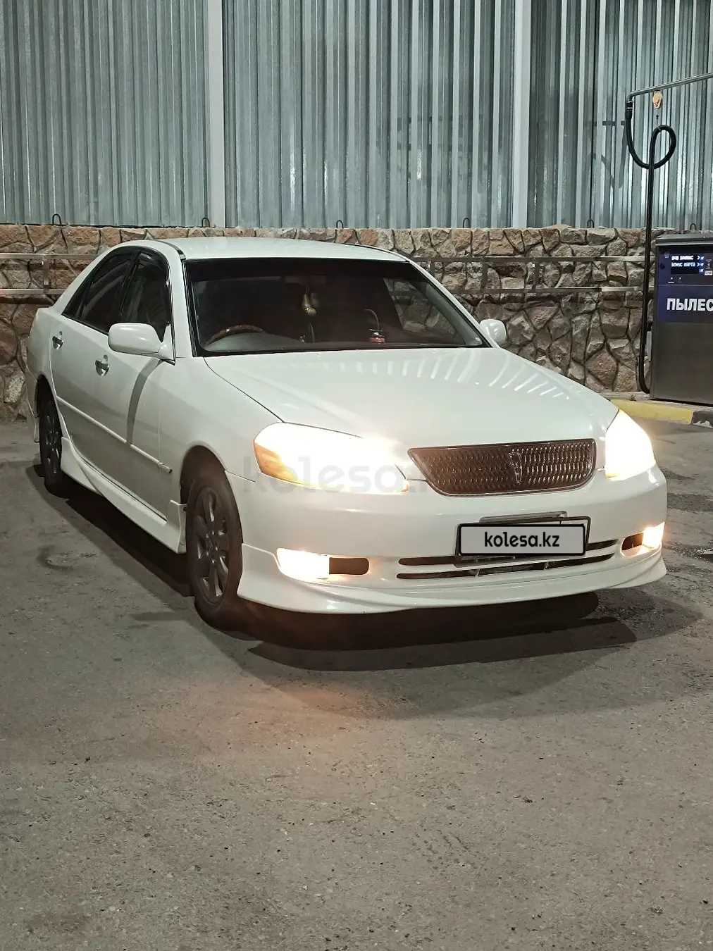 Toyota Mark II, 2002