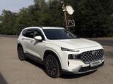 Hyundai Santa Fe 2023 года за 15 200 000 тг. в Алматы – фото 4