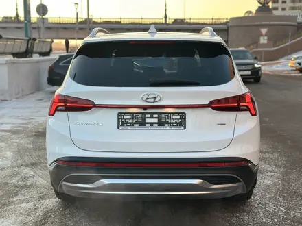 Hyundai Santa Fe 2022 года за 17 000 000 тг. в Астана – фото 9