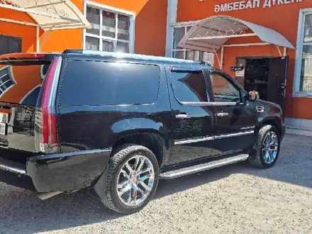 Cadillac Escalade 2007 года за 16 000 000 тг. в Алматы – фото 10