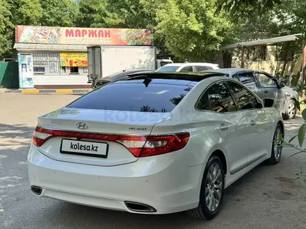 Hyundai Grandeur 2011 года за 7 900 000 тг. в Шымкент – фото 13